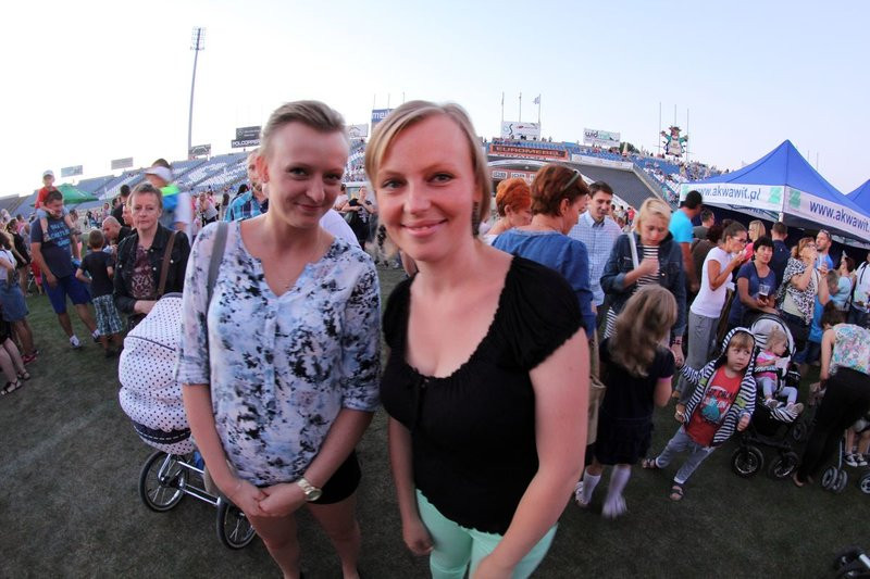 Balonowe widowisko na stadionie (zdjęcia)