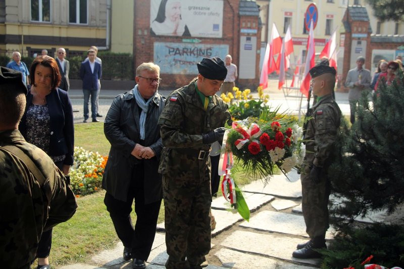 Trwa pamięć o sowieckiej napaści na Polskę (dźwięk i zdjęcia)