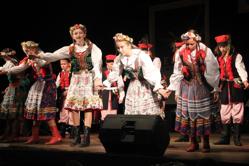 Międzynarodowy festiwal po raz piętnasty (wideo i zdjęcia)