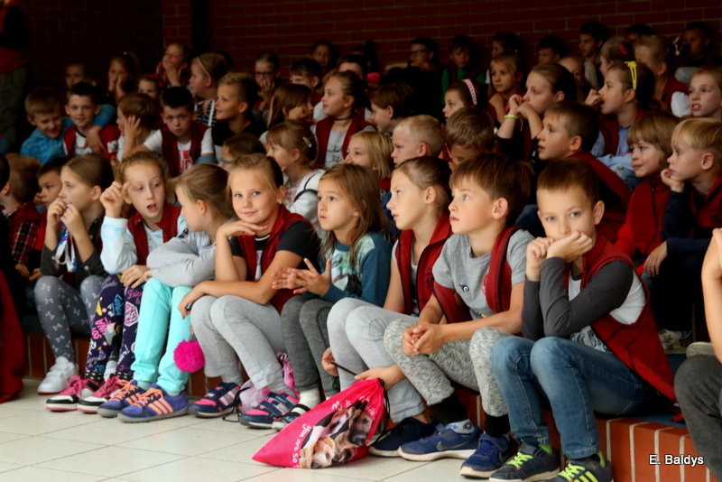 Dyskotekowa lekcja w SP 13 (zdjęcia)