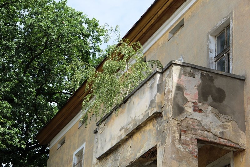 Budynek przy Dworcowej się zmieni? (kilka zdjęć)