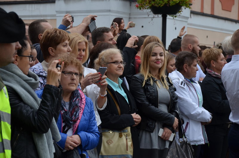 Dywizyjna przysięga na leszczyńskim rynku (zdjęcia)