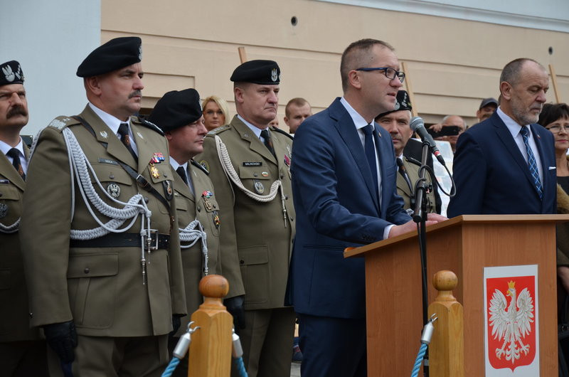 Dywizyjna przysięga na leszczyńskim rynku (zdjęcia)
