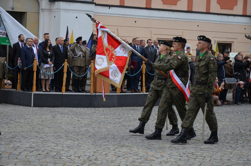 Dywizyjna przysięga na leszczyńskim rynku (zdjęcia)