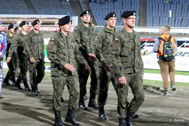 Zakończyli po trzech seriach (zdjęcia)