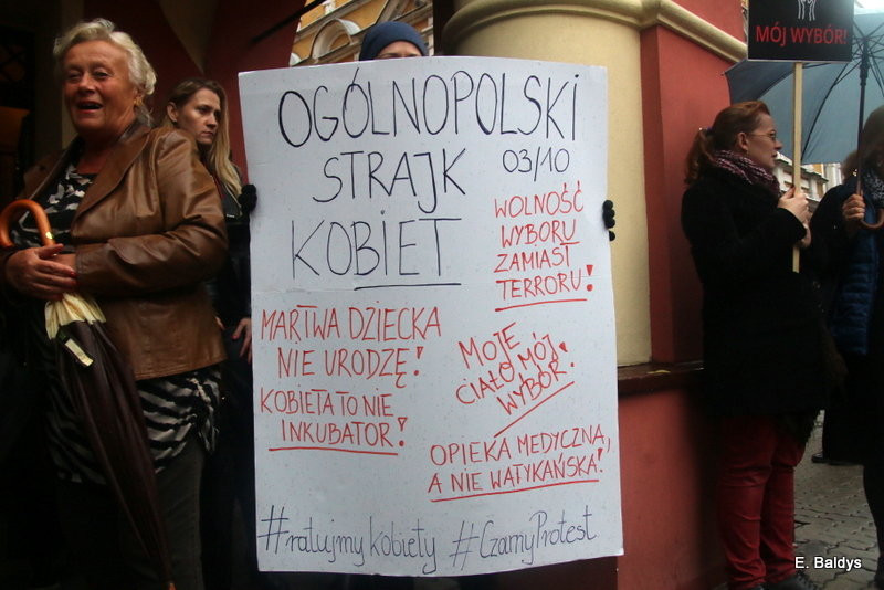 Czarny Protest w Lesznie (zdjęcia)