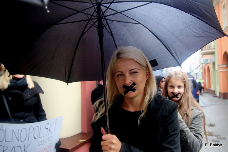 Czarny Protest w Lesznie (zdjęcia)