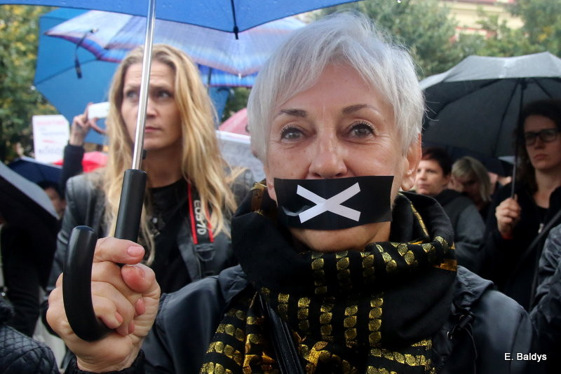 Czarny Protest w Lesznie (zdjęcia)