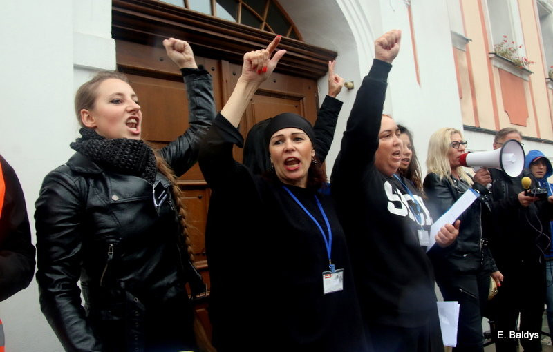 Czarny Protest w Lesznie (zdjęcia)