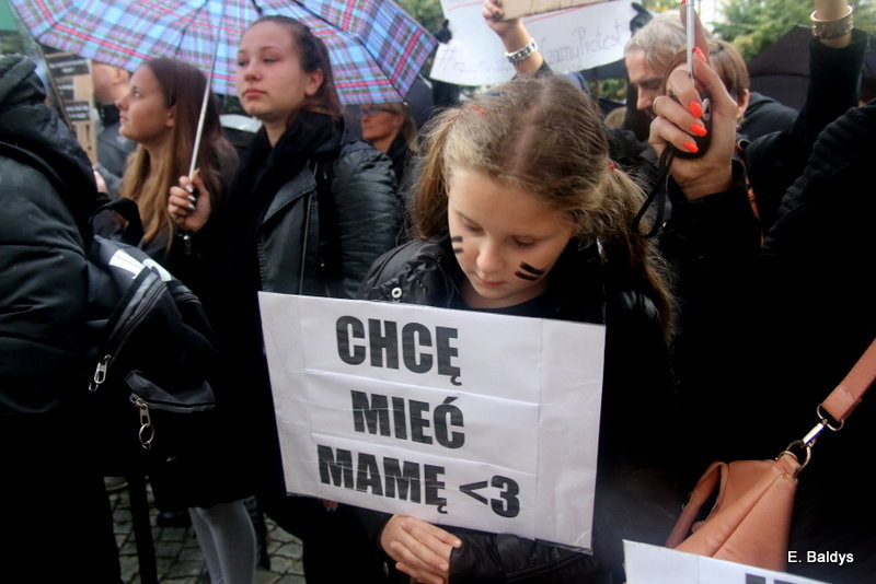 Czarny Protest w Lesznie (zdjęcia)