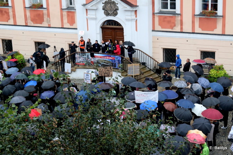 Czarny Protest w Lesznie (zdjęcia)