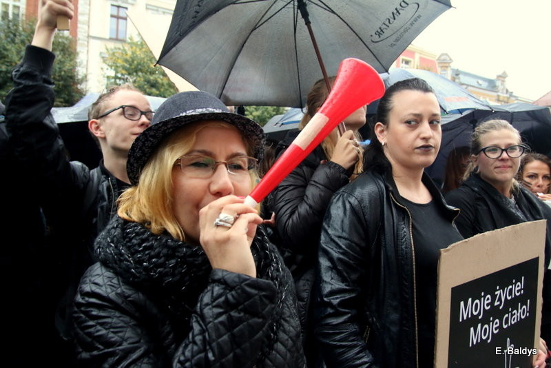 Czarny Protest w Lesznie (zdjęcia)