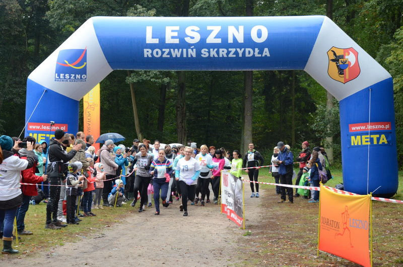 Biegali przedszkolacy, mamusie i tatusiowie (zdjęcia)