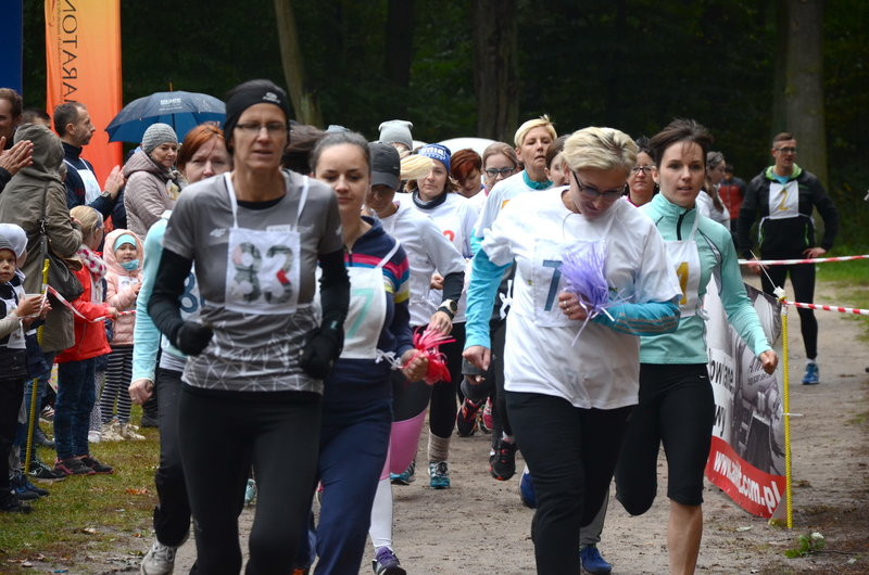 Biegali przedszkolacy, mamusie i tatusiowie (zdjęcia)