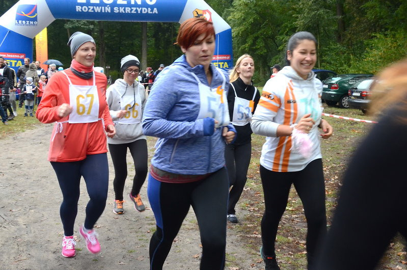Biegali przedszkolacy, mamusie i tatusiowie (zdjęcia)