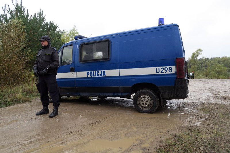 Zwłoki na żwirowni w Zaborowie. To prawdopodobnie poszukiwany 44-latek (dźwięk i zdjęcia)