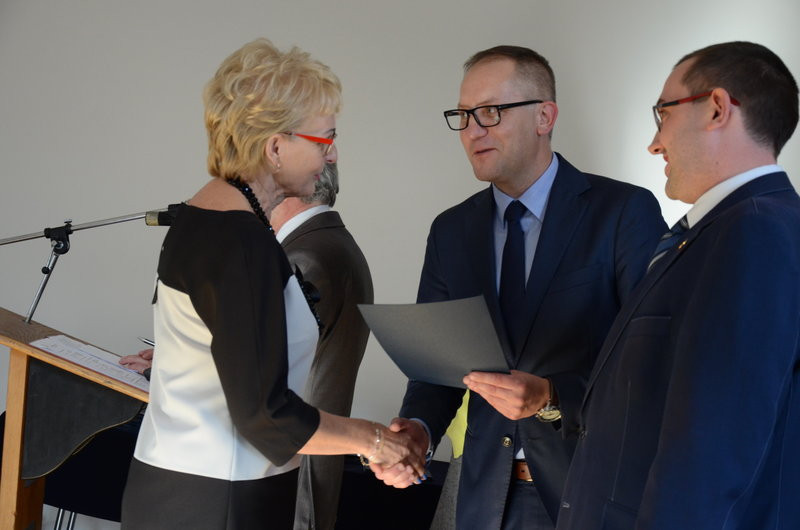 Prezydent nagrodził nauczycieli (zdjęcia)