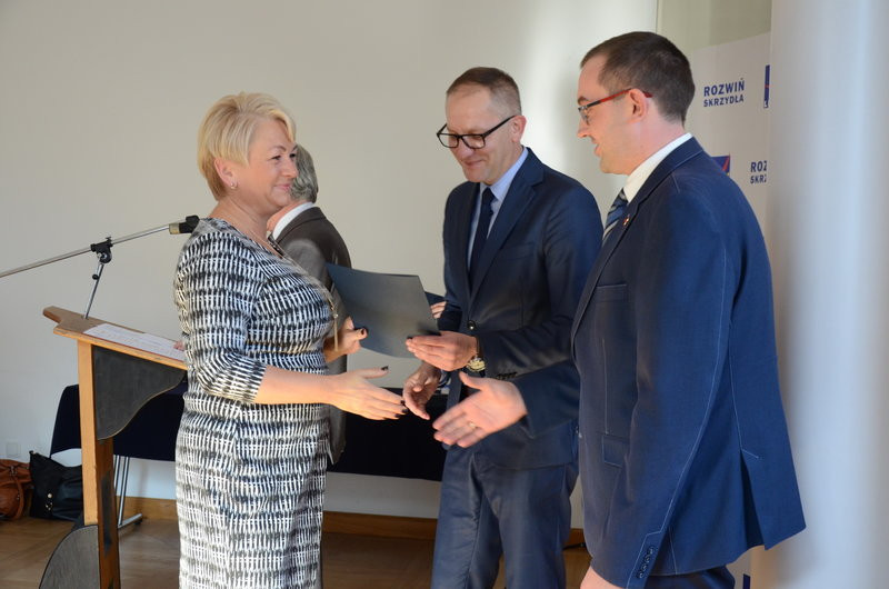 Prezydent nagrodził nauczycieli (zdjęcia)