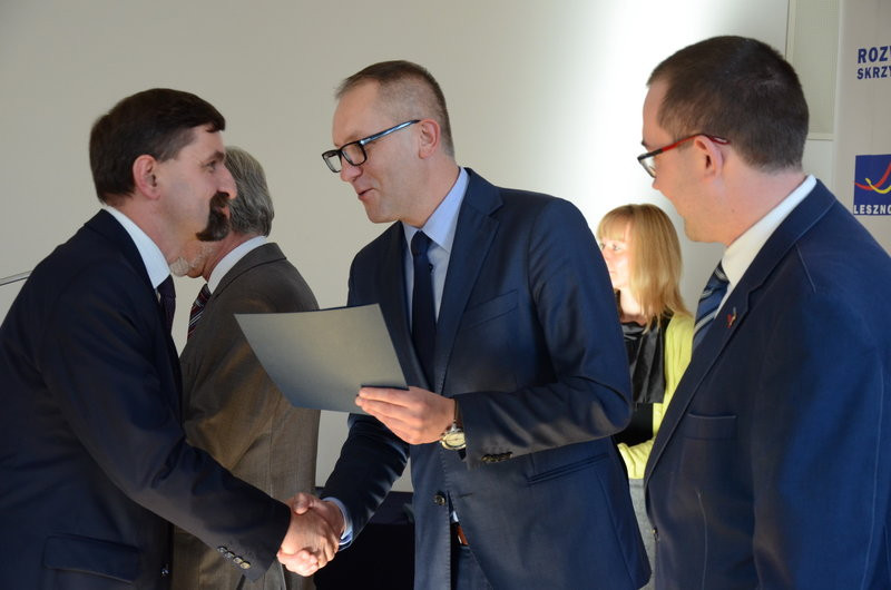 Prezydent nagrodził nauczycieli (zdjęcia)