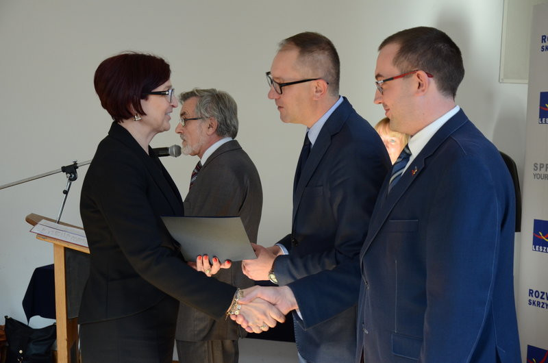 Prezydent nagrodził nauczycieli (zdjęcia)