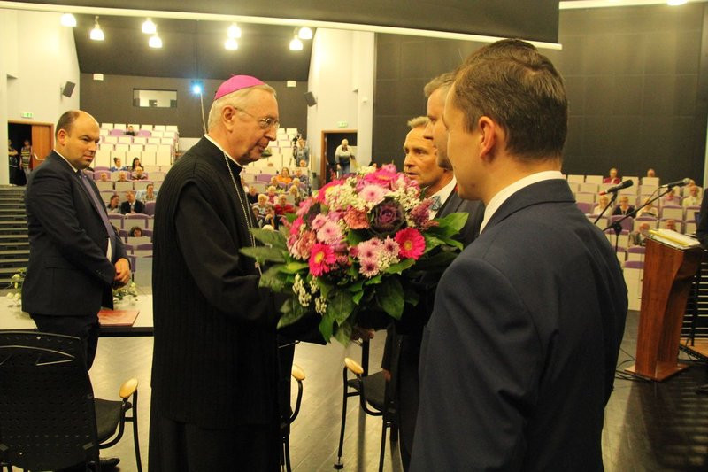 Arcybiskup mówił o rodzinie (zdjęcia)