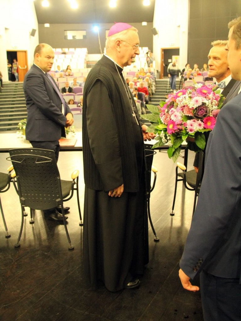 Arcybiskup mówił o rodzinie (zdjęcia)