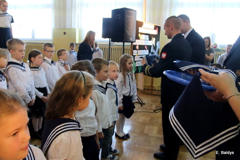 Kordzikiem pasowani na ucznia SP 2 (zdjęcia)