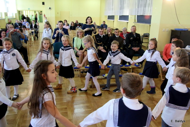 Kordzikiem pasowani na ucznia SP 2 (zdjęcia)