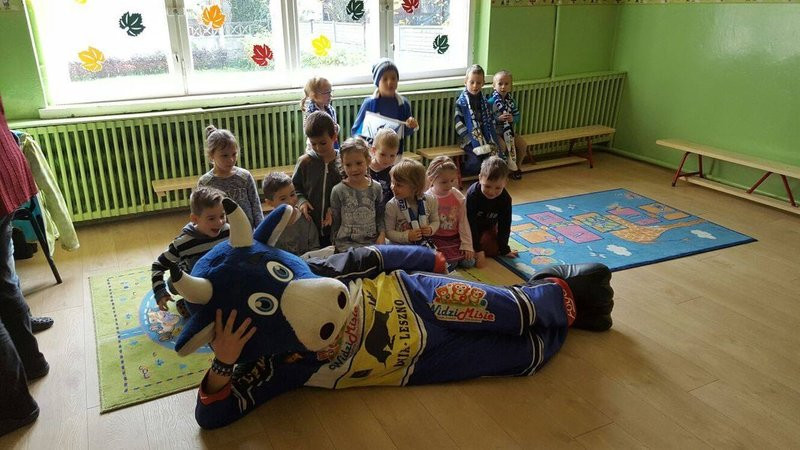 Hej Unia! - śpiewają przedszkolacy (zdjęcia)