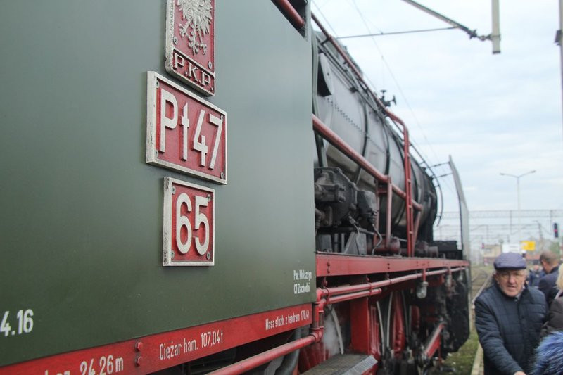Pociąg retro połączył Leszno i Rawicz (reportaż dźwiękowy, wideo i zdjęcia)