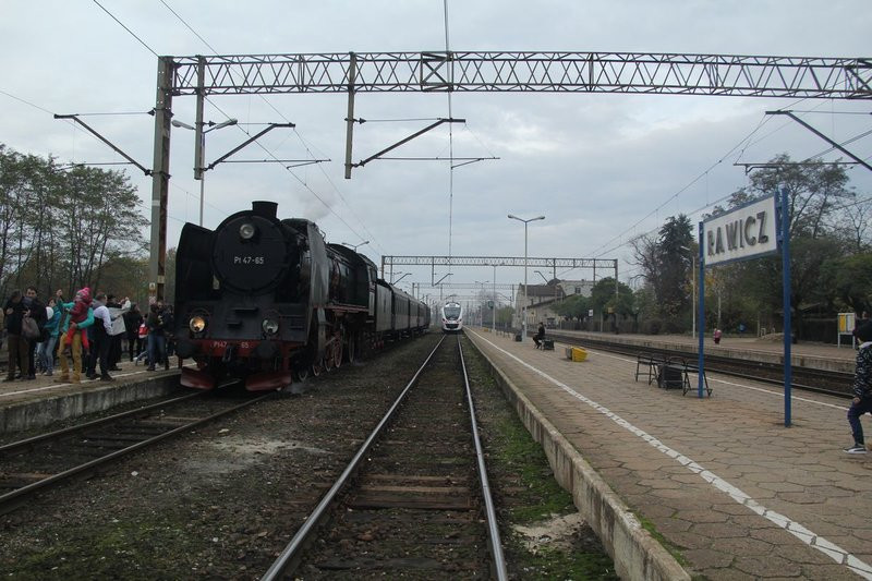 Pociąg retro połączył Leszno i Rawicz (reportaż dźwiękowy, wideo i zdjęcia)