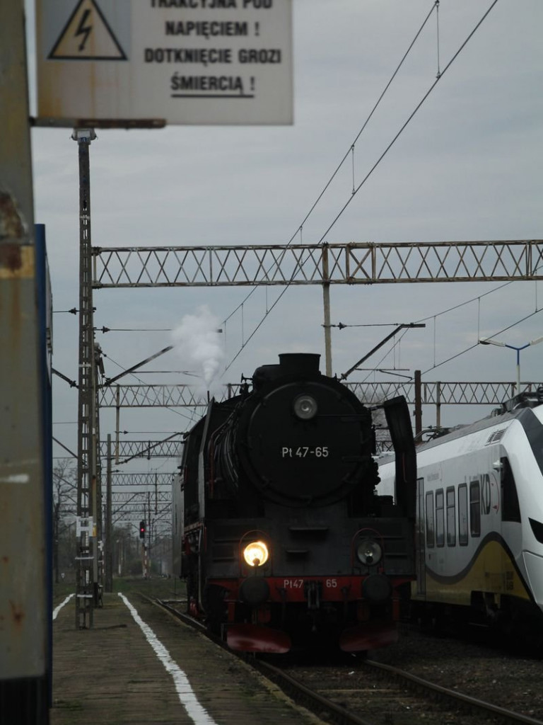 Pociąg retro połączył Leszno i Rawicz (reportaż dźwiękowy, wideo i zdjęcia)