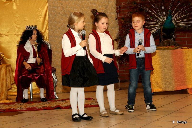 Pasowanie po królewsku w SP 13 (zdjęcia)