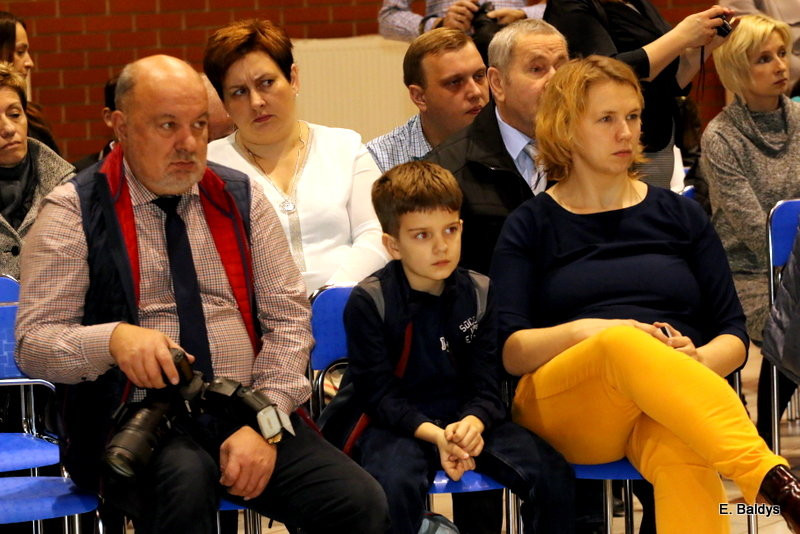 Pasowanie po królewsku w SP 13 (zdjęcia)
