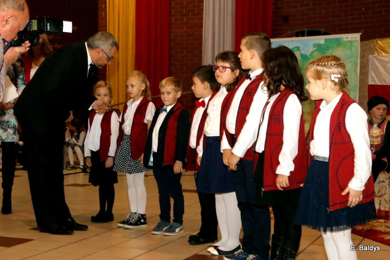 Pasowanie po królewsku w SP 13 (zdjęcia)
