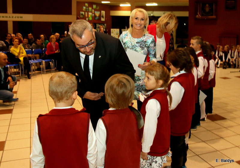 Pasowanie po królewsku w SP 13 (zdjęcia)
