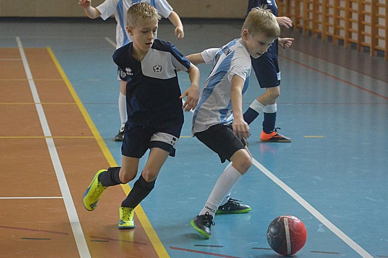 Turniej Mikołajkowy w Drobninie (zdjęcia)