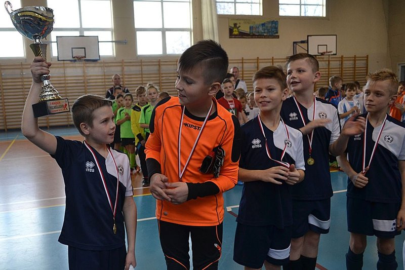 Turniej Mikołajkowy w Drobninie (zdjęcia)