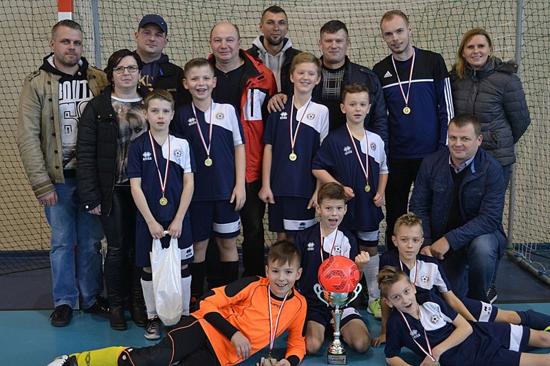 Turniej Mikołajkowy w Drobninie (zdjęcia)