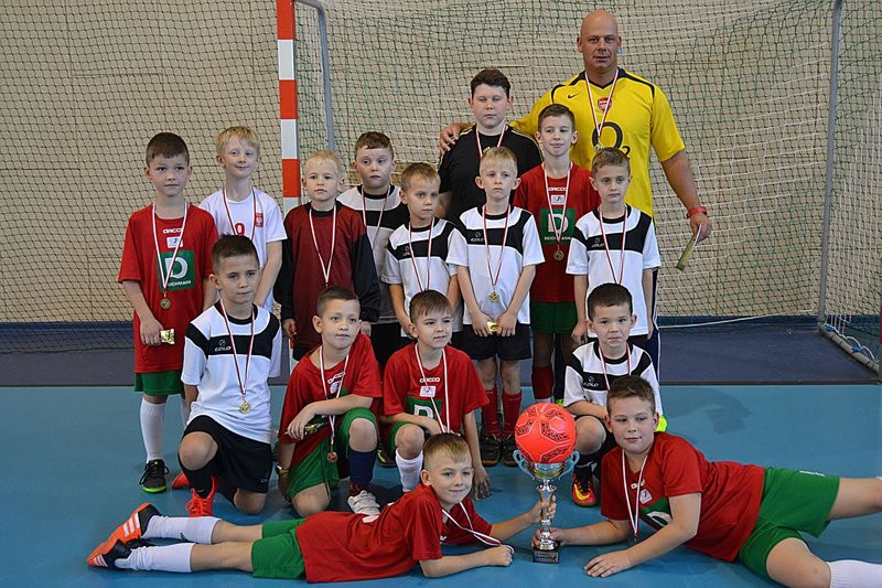 Turniej Mikołajkowy w Drobninie (zdjęcia)