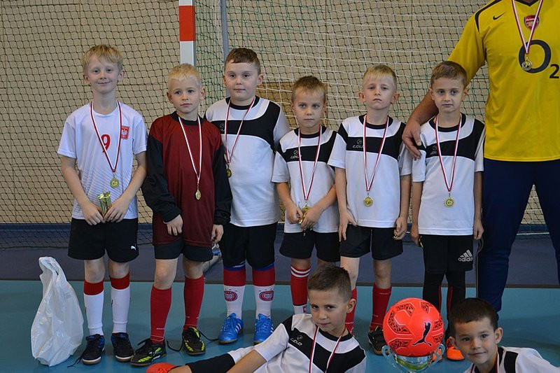 Turniej Mikołajkowy w Drobninie (zdjęcia)