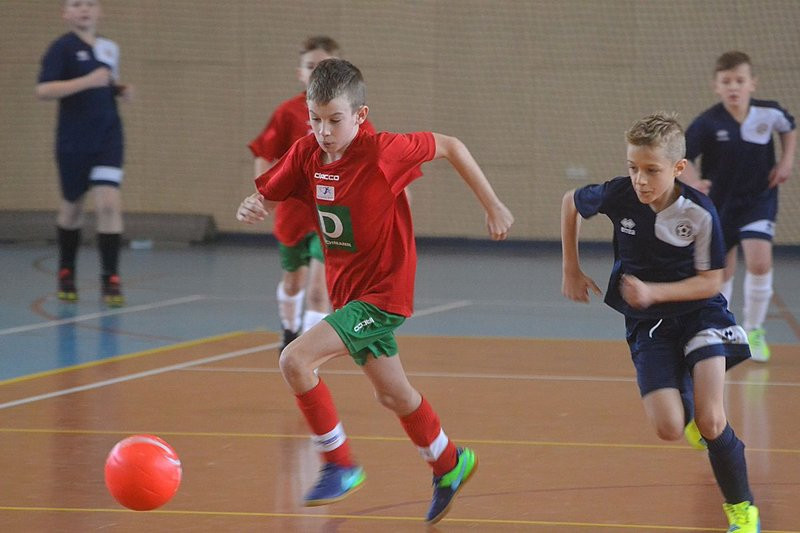 Turniej Mikołajkowy w Drobninie (zdjęcia)