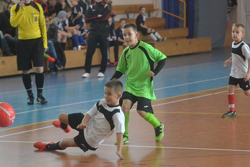 Turniej Mikołajkowy w Drobninie (zdjęcia)