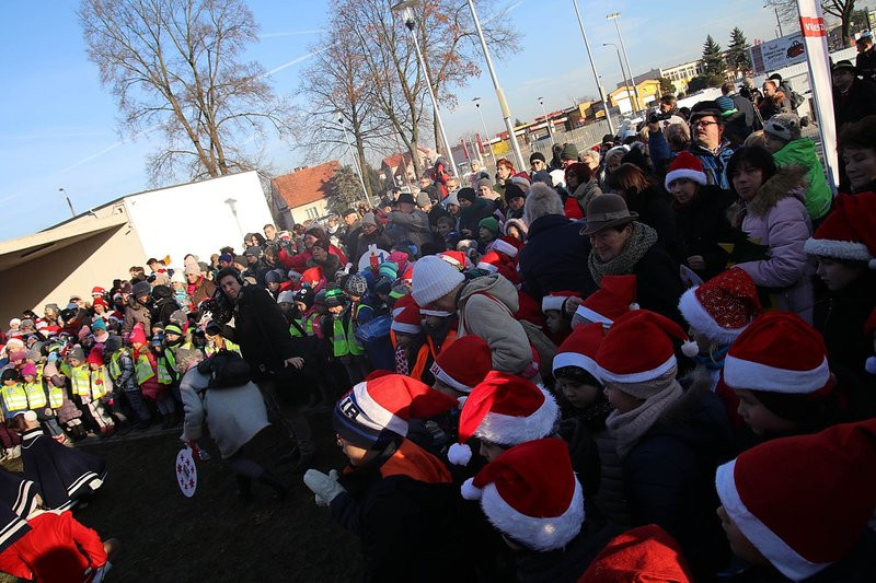 Choinka ubrana, lodowisko otwarte (dużo zdjęć)