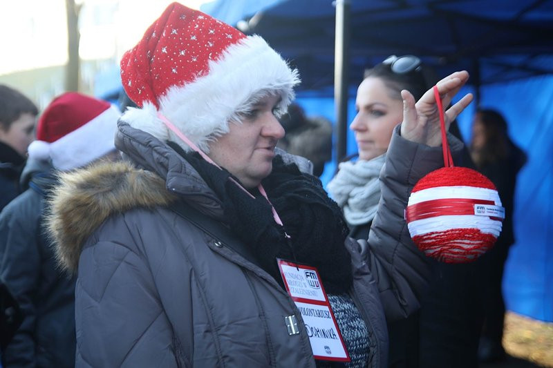 Choinka ubrana, lodowisko otwarte (dużo zdjęć)