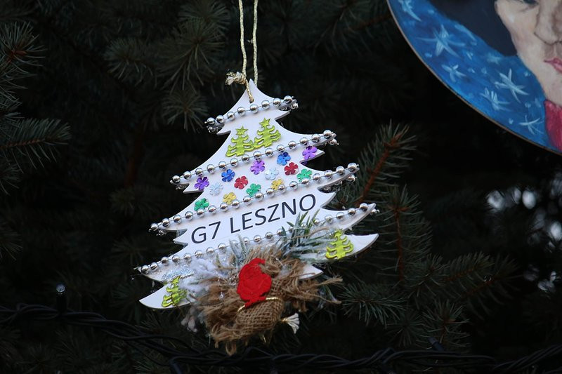 Choinka ubrana, lodowisko otwarte (dużo zdjęć)