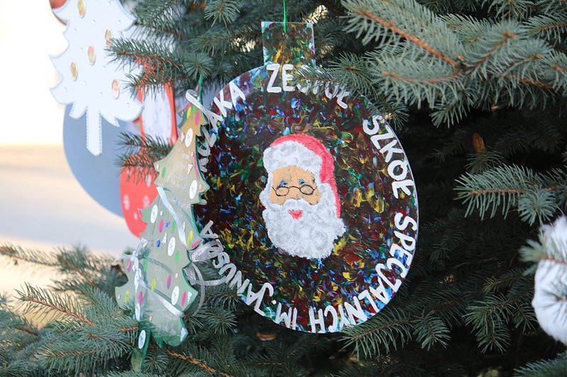Choinka ubrana, lodowisko otwarte (dużo zdjęć)