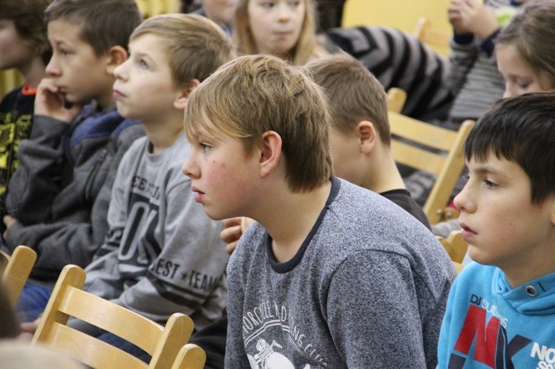 Z absolwentką o strzelectwie (zdjęcia)
