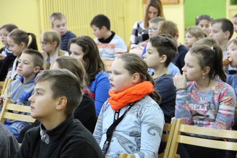 Z absolwentką o strzelectwie (zdjęcia)