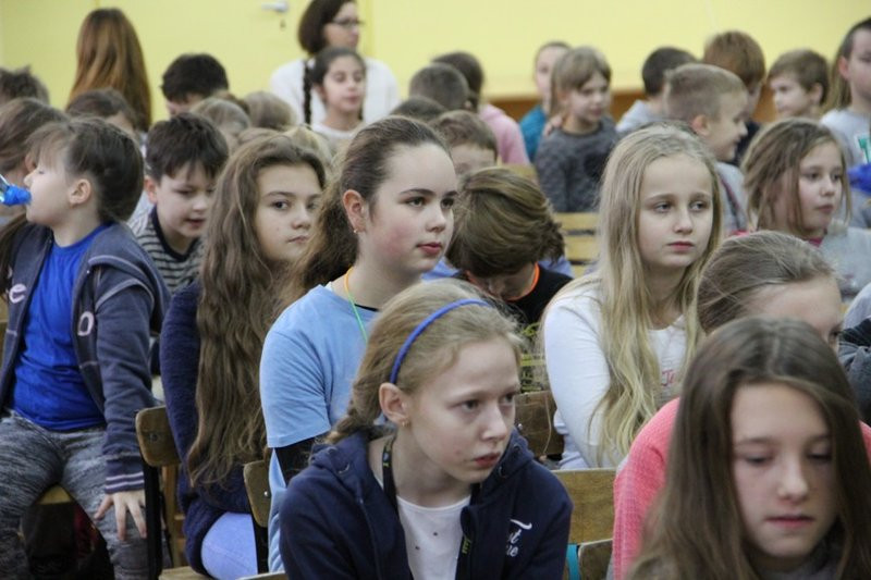 Z absolwentką o strzelectwie (zdjęcia)